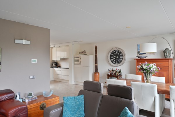 Medium property photo - Marie van Regteren Altenastraat 23, 3207 KB Spijkenisse